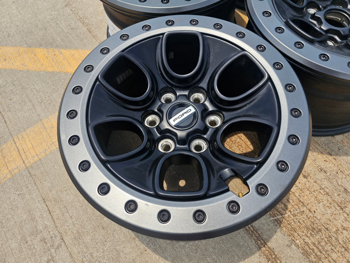 (4) 17" Ford F-150 Raptor OEM BEADLOCK rims wheels 10459 95210 NEW Texas Truck Tire