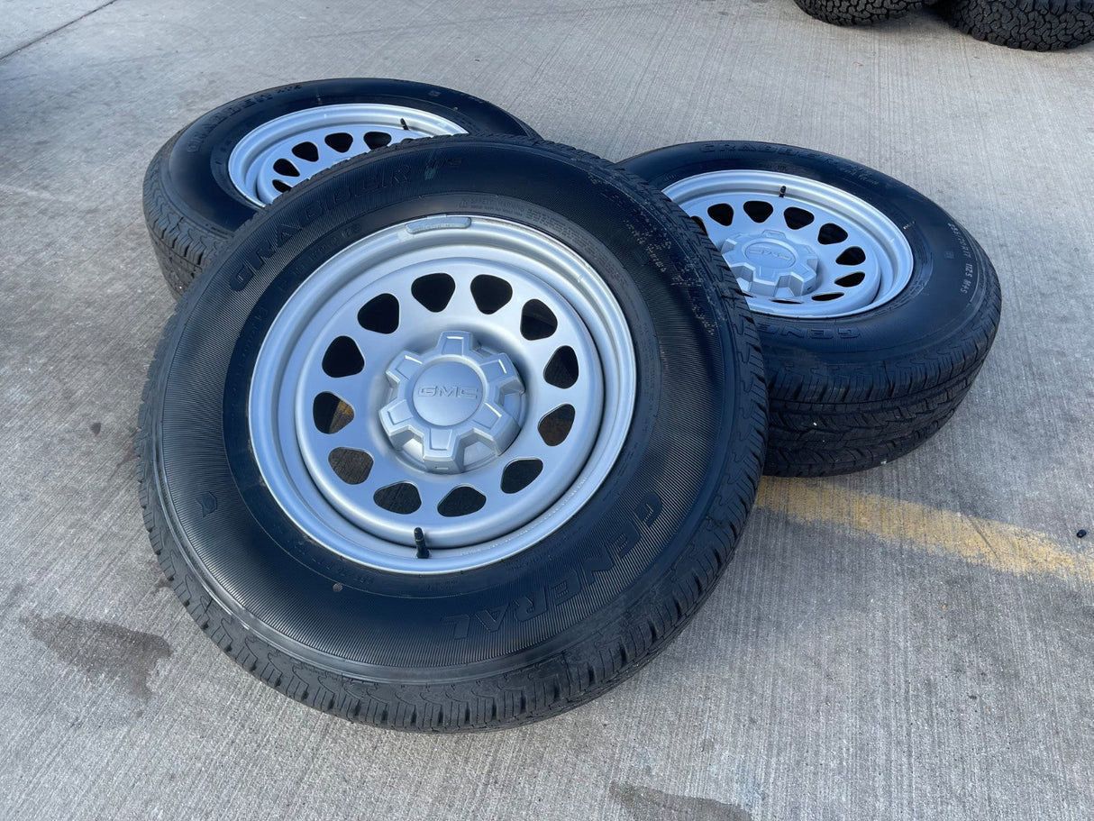 17" Chevy Silverado OEM wheel rim Tahoe Colorado 8130 GMC Canyon 2025 2026 NEW Texas Truck Tire