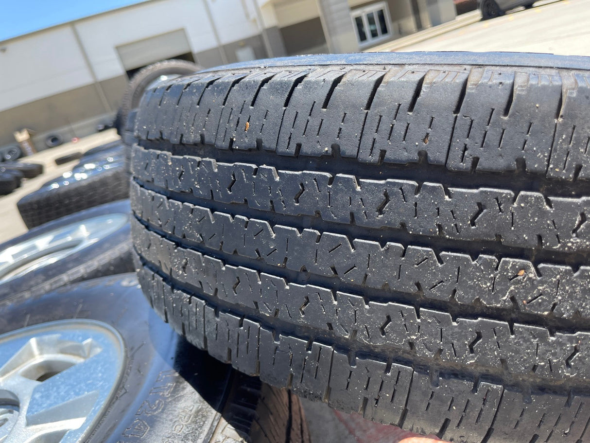 17" Chevy Silverado GMC Sierra 2500 3500 OEM 5500 wheels rims FIRESTONE Texas Truck Tire