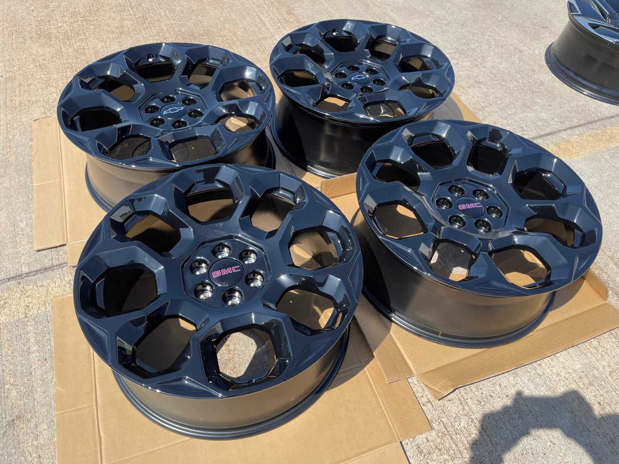 24" GMC Yukon Sierra Tahoe Cadillac Escalade V OEM wheels rims 2025 2026 NEW Texas Truck Tire