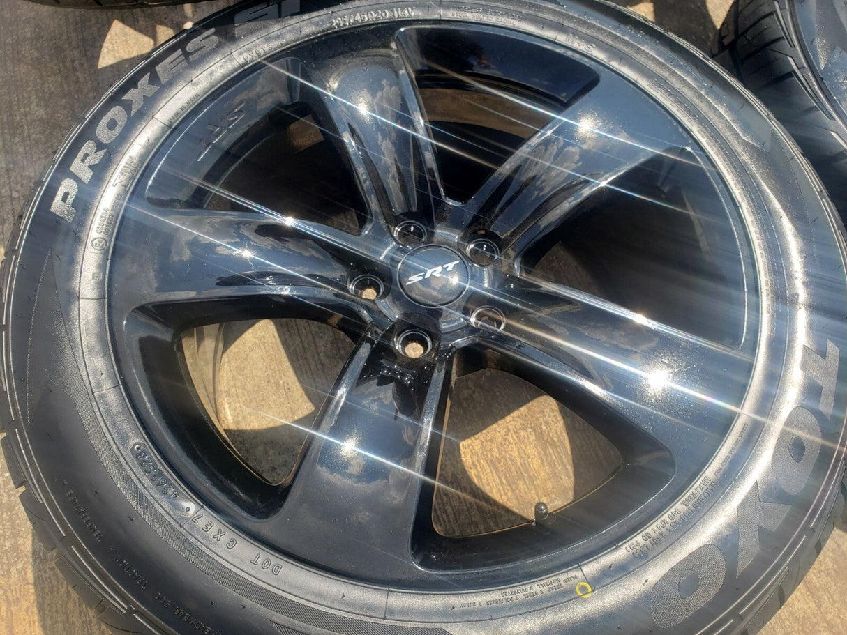 20" Jeep Grand Cherokee SRT Trackhawk OEM 9139 wheels rims tires NEW Texas Truck Tire
