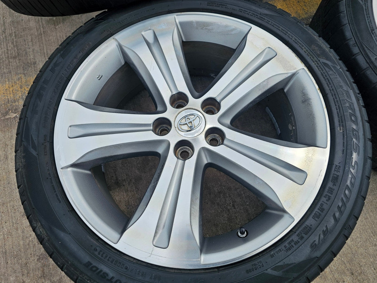 19" Toyota Rav4 Premium OEM wheels rims 69536 Highlander Texas Truck Tire