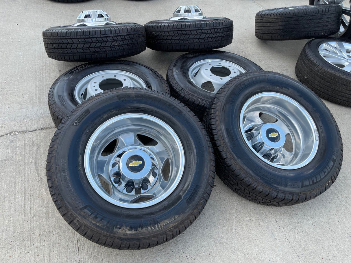 17" Chevy Silverado GMC Sierra 3500 Dually rims wheels OEM 5519 5520 NEW Texas Truck Tire