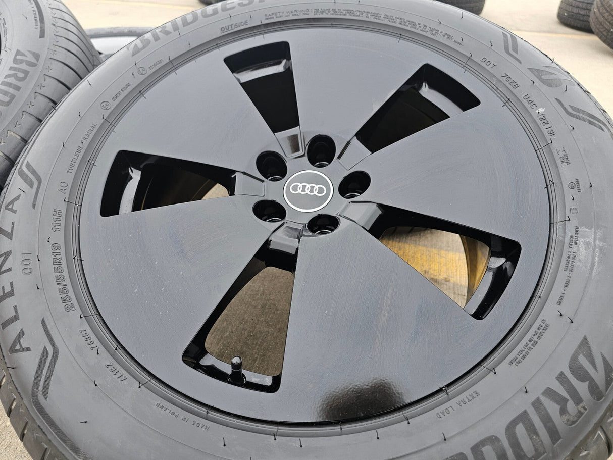 19" Audi E-Tron OEM wheels rims tires SQ5 Q5 Q7 Q8 GT 2021 2022 2024 2025 NEW Texas Truck Tire