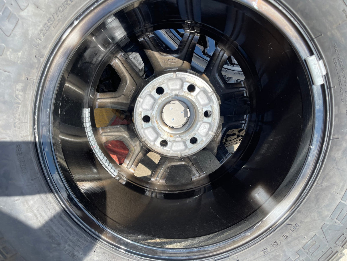 17" Ford F-150 Raptor Bronco OEM rims wheels 10461 tires KENDA 33" Texas Truck Tire