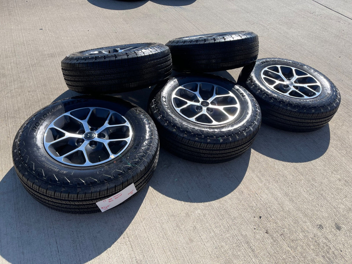 17" Jeep Gladiator OEM wheels rims 9235 Wrangler 2024 2025 2026 NEXEN NEW Texas Truck Tire
