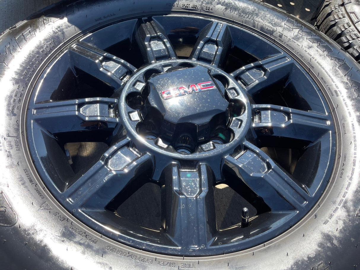 20" GMC Sierra DENALI 2500 3500 OEM 14137 5963 wheels rims Silverado NEW Texas Truck Tire