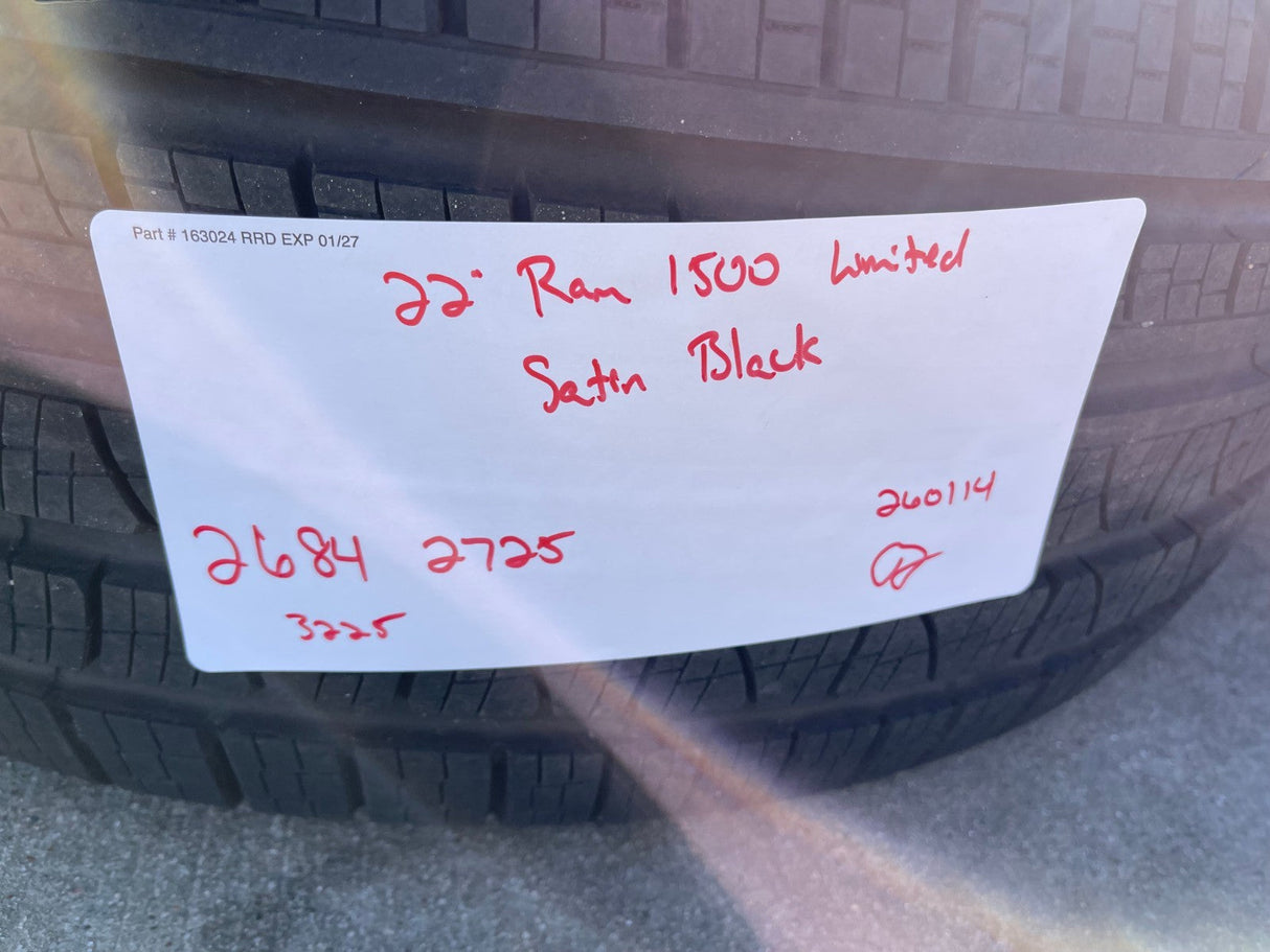 22" Dodge Ram 1500 OEM LIMITED Laramie wheels rims black 2725 2684 PIRELLI NEW Texas Truck Tire
