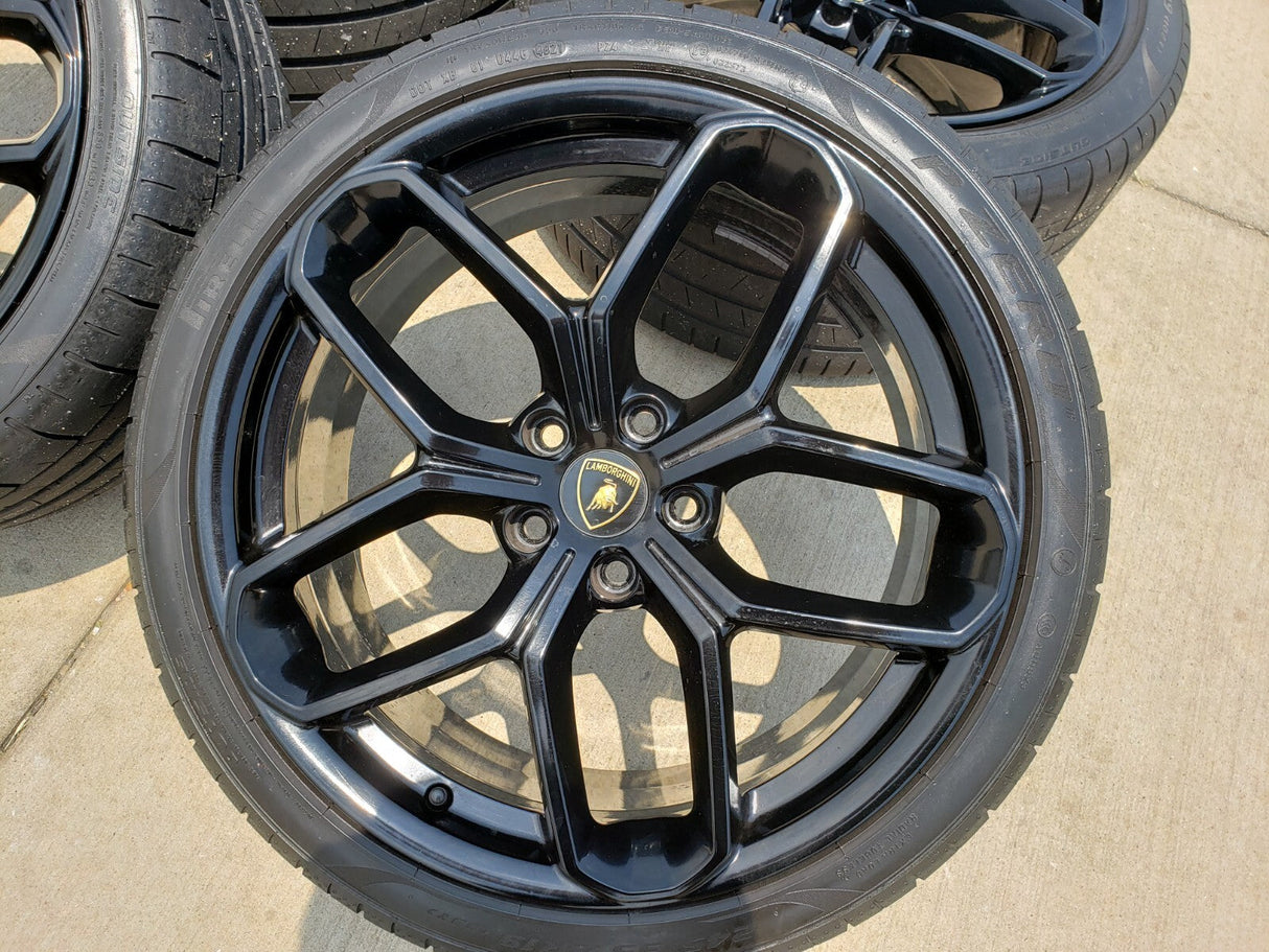 19" Lamborghini Huracan LP580 OEM wheels rims tires OE Kari 2020 2021 2022 2023 Texas Truck Tire