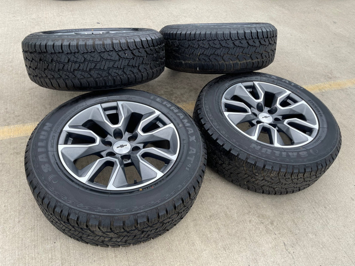 20" Chevy Silverado 1500 Tahoe Suburban OEM 5915 5916 wheels rims 2023 2024 2025 Texas Truck Tire
