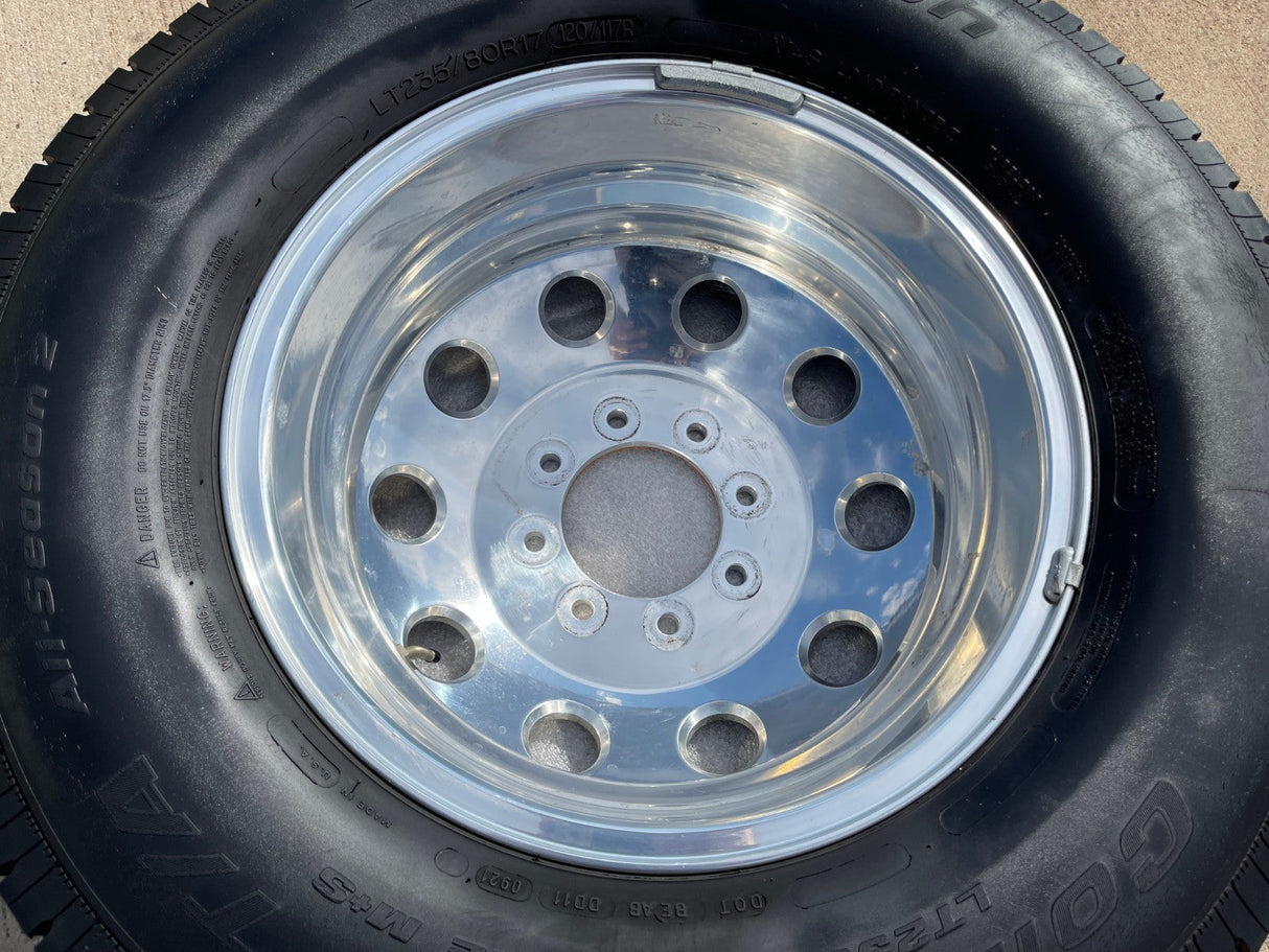 17" Dodge Ram 3500 DUALLY OEM wheel rim 2415 REAR ALCOA 2016 2017 2018 8x165 Texas Truck Tire