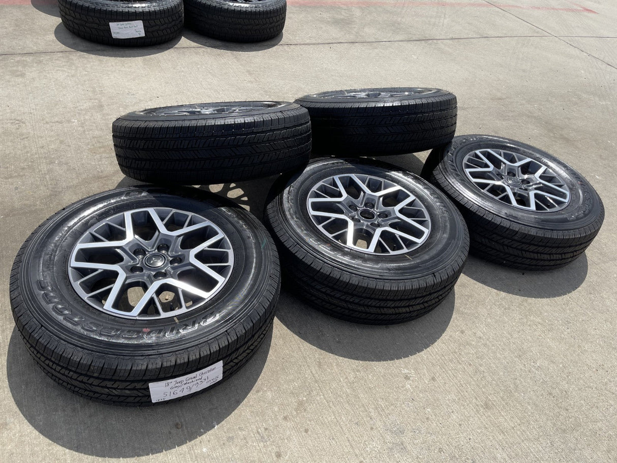 18" Jeep Wrangler Grand Cherokee Gladiator OEM 9331 wheels rims 2025 2026 NEW Texas Truck Tire