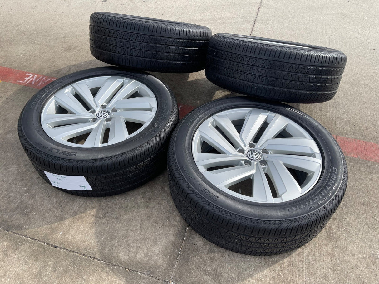 20" VW Atlas OEM wheels rims tires 70076 Audi Q7 Q8 2020 2021 2022 2023 2024 Texas Truck Tire