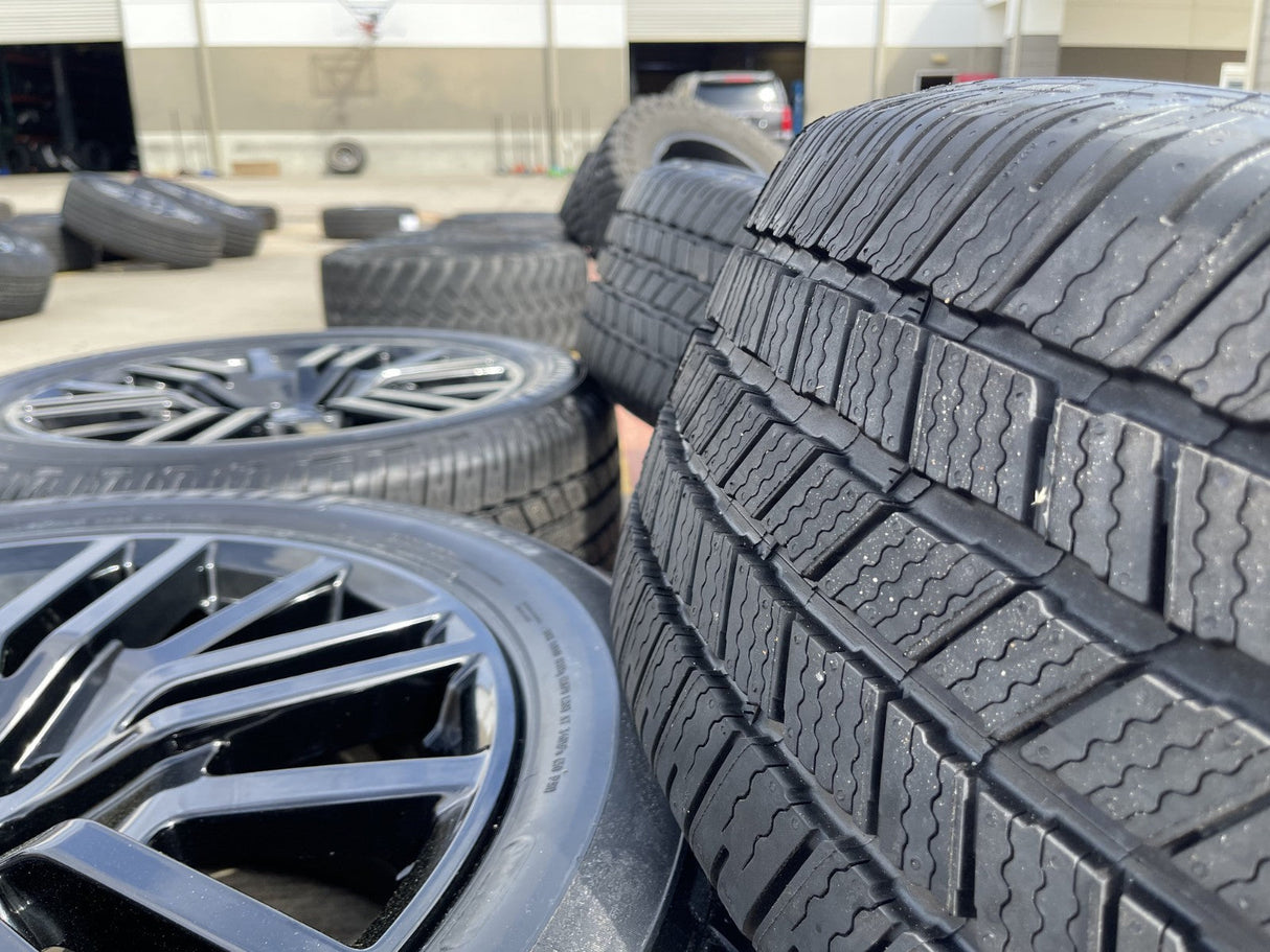 22" Ford F-150 LIMITED Plus OEM rims wheels 10444 Expedition tires MICHELIN NEW Texas Truck Tire