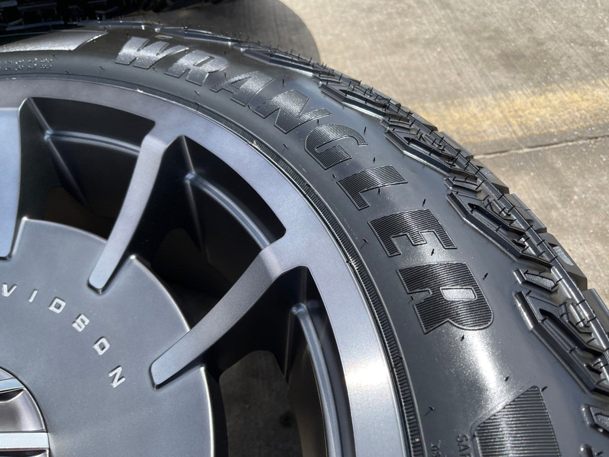 22" 22x10 Chevy Silverado Tahoe Suburban HARLEY DAVIDSON OEM wheels rims NEW 35" Texas Truck Tire