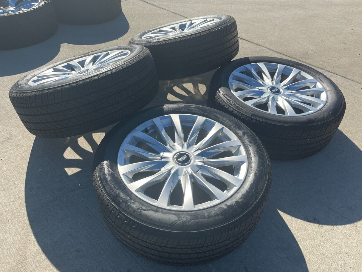 22" Cadillac Escalade Platinum OEM wheels rims 95026 tires Texas Truck Tire