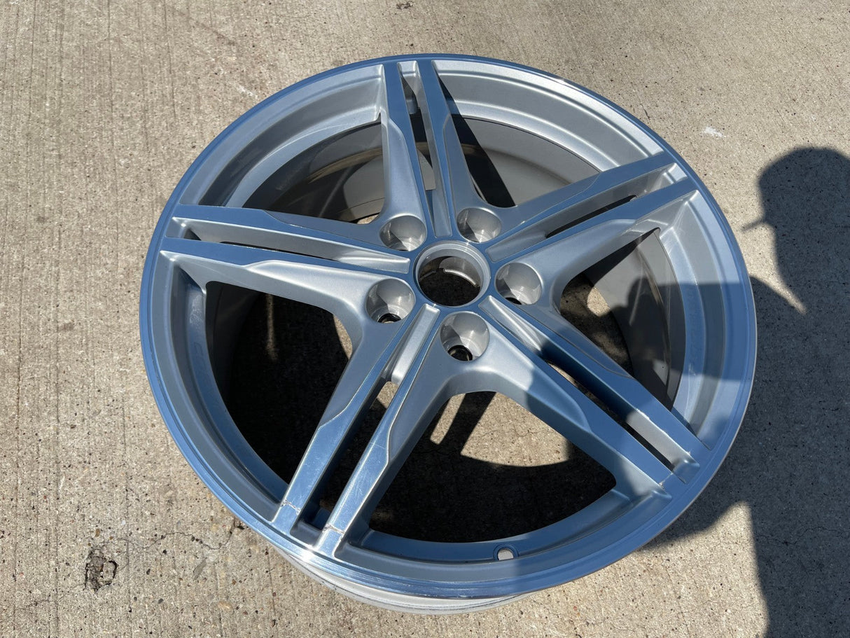 19" 19x8.5 Chevy Corvette C8 OEM wheel rim 84978031 FRONT FORGED Texas Truck Tire