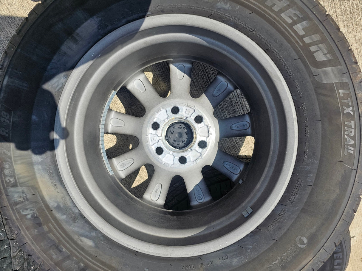 18" Toyota Tacoma OEM TRD wheels rims 95952 Tundra Sequoia Land Cruiser Texas Truck Tire