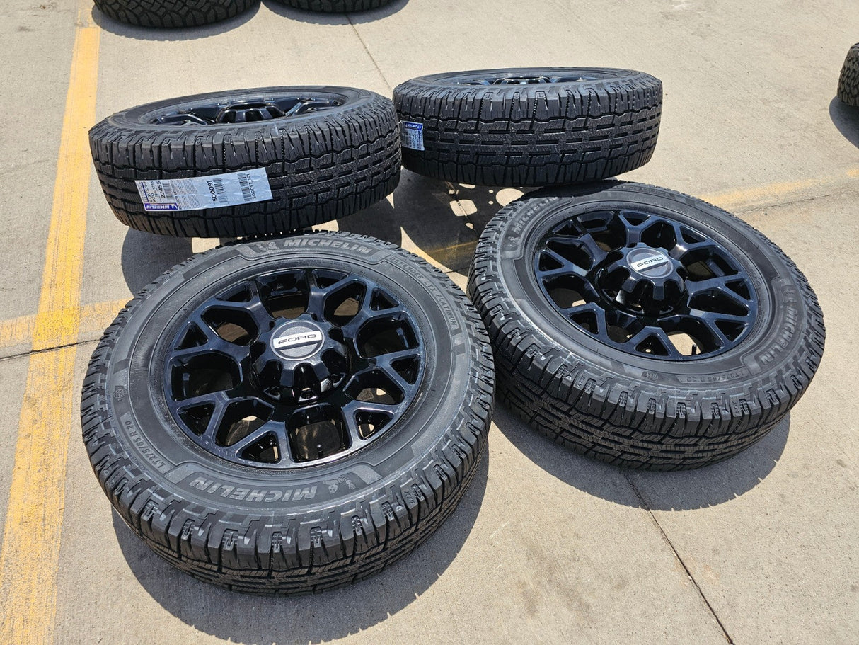 20" Ford F-250 F-350 OEM Lariat wheels rims 10292 tires MICHELIN NEW Texas Truck Tire