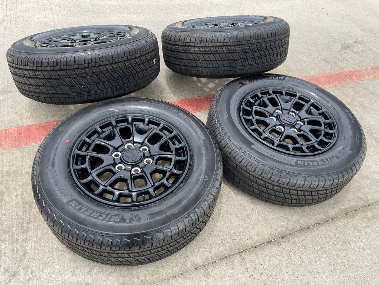 18" Toyota Tundra TSS T FORCE TRD OEM black wheels rims Sequoia 2025 2026 NEW Texas Truck Tire