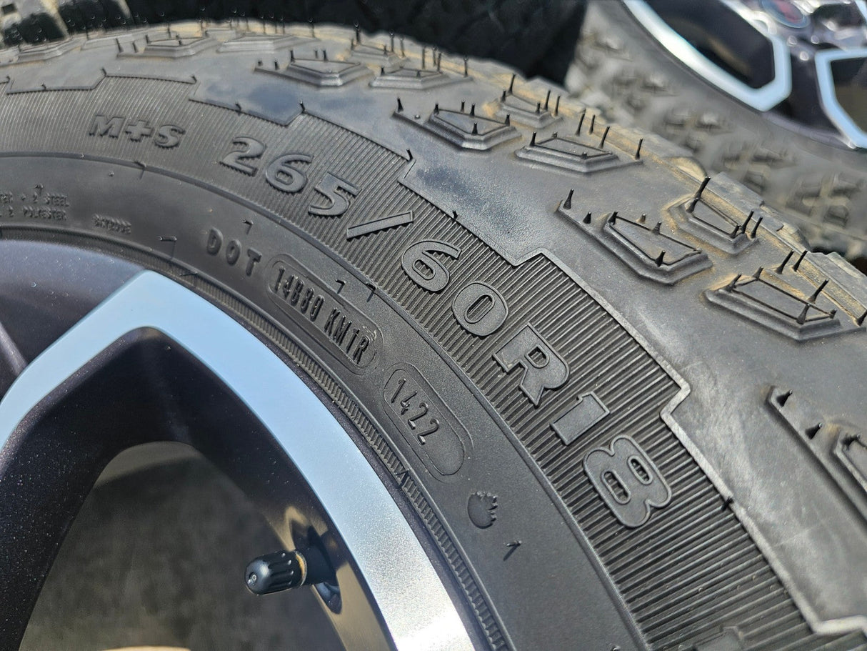 18" Jeep Grand Cherokee TRAILHAWK L OEM wheels rims 9309 Durango tires Texas Truck Tire