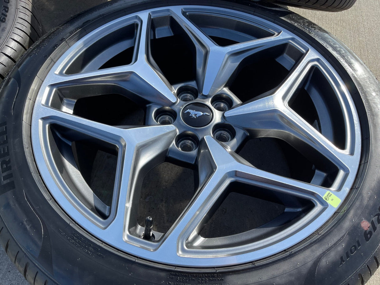19" Ford Mustang GT Performance Track Pack OEM 10599 10602 wheels rims NEW Texas Truck Tire