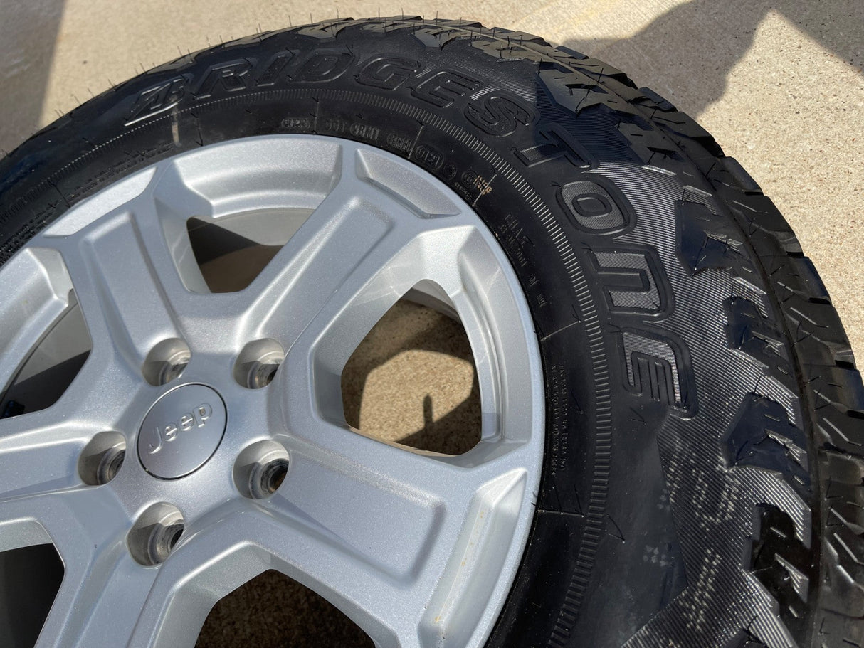 17" Jeep Wrangler Gladiator SPARE OEM 9216 wheel rim 2020 2021 2022 2023 2024 Texas Truck Tire