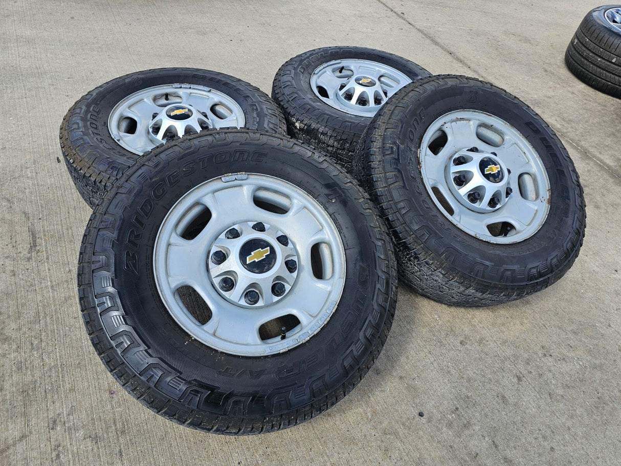 17" Chevy Silverado GMC Sierra 2500 OEM 8095 wheels rims DUELER Revo 3 A/T Texas Truck Tire