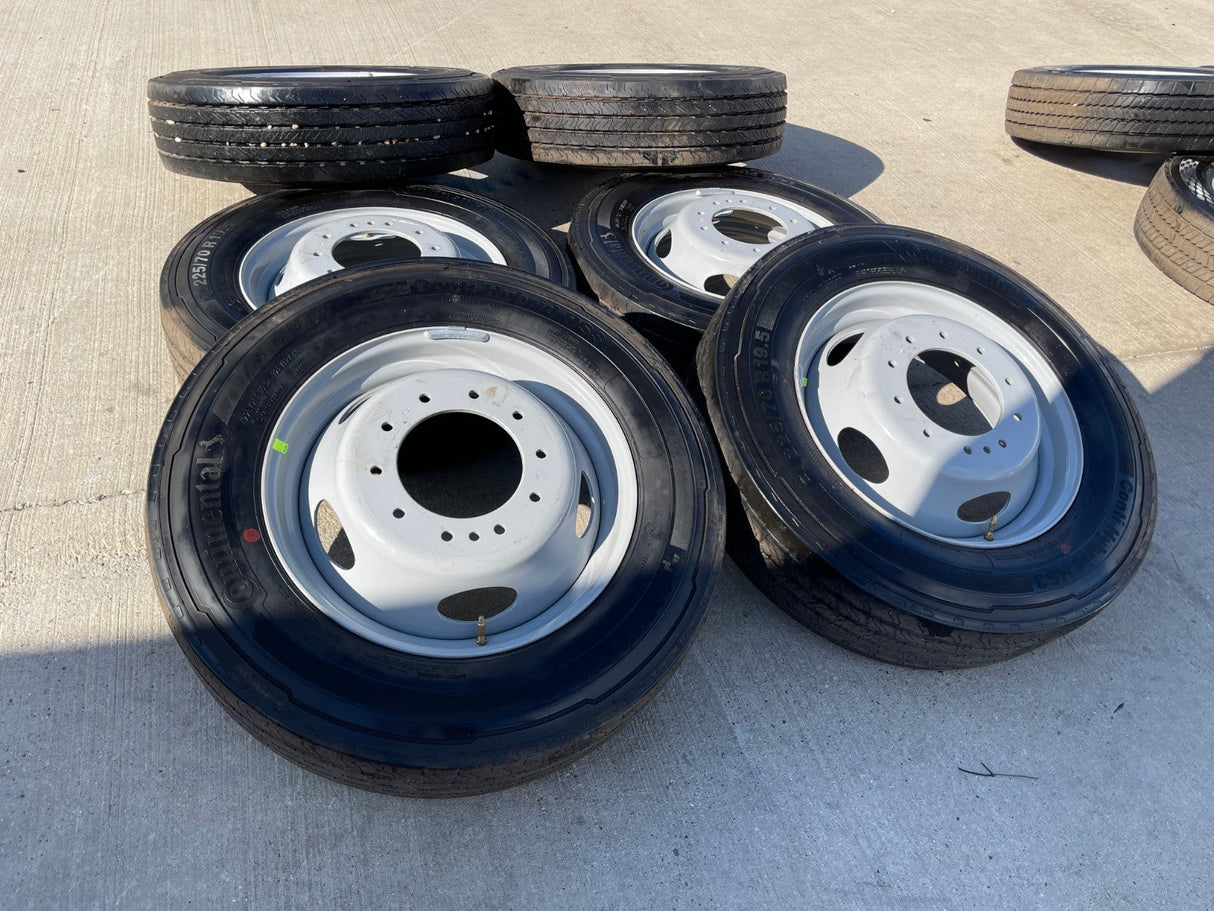 19.5" Ford F-450 Dually F-550 rims wheels RAM 4500 OEM 10x225 CONTINENTAL Texas Truck Tire