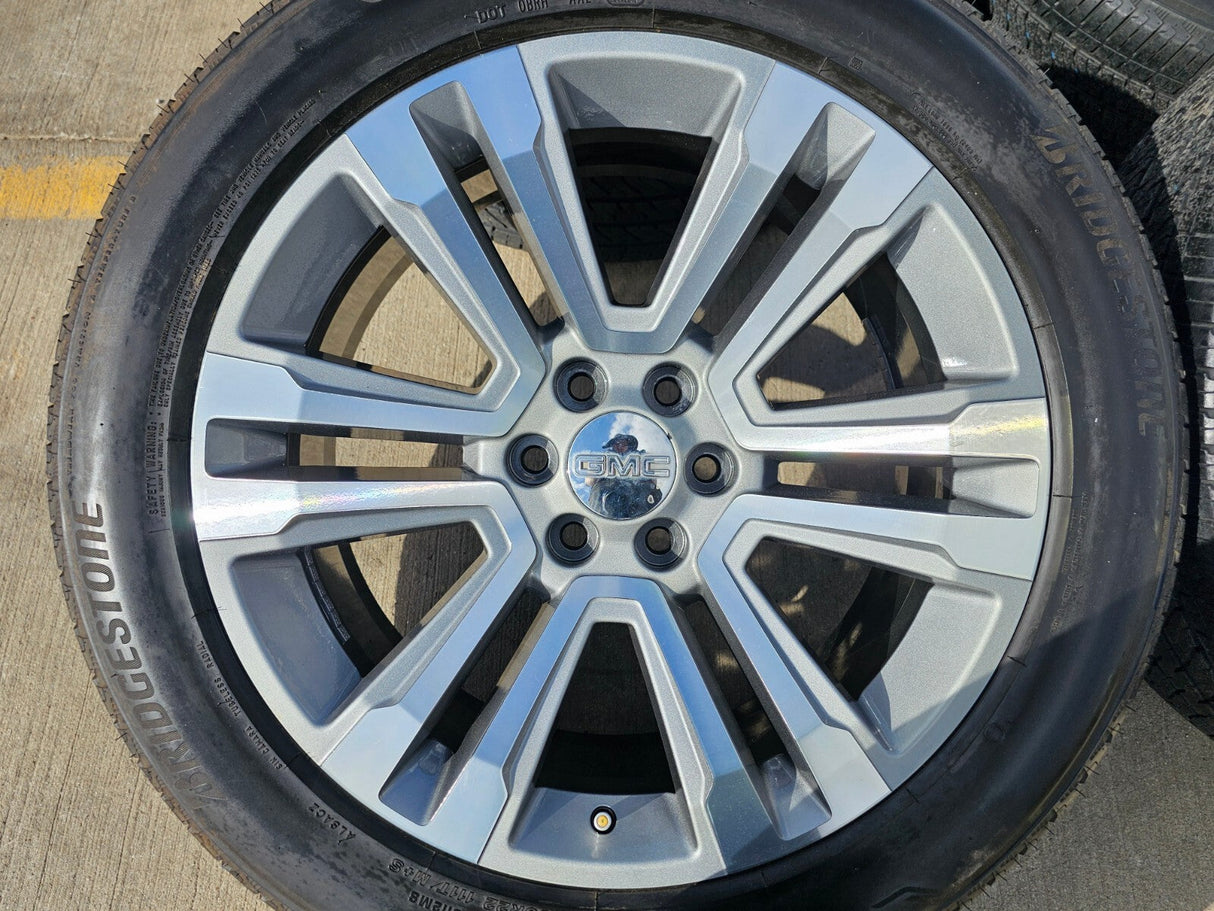 22" GMC Yukon DENALI OEM wheels rims 5822 tires Sierra Texas Truck Tire