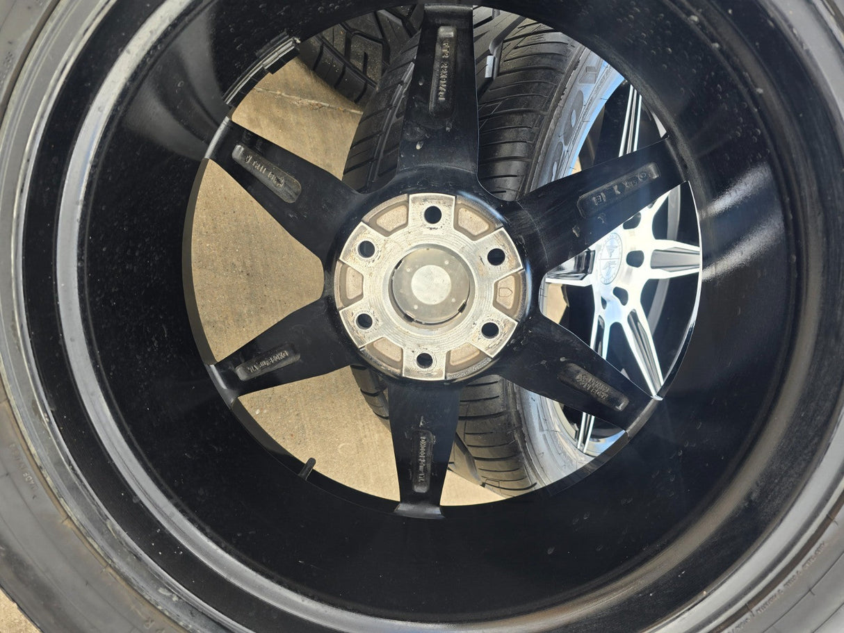 22x9.5 22" Ferrada FT2 Chevy Silverado RAM wheels rims 6x139 6x5.5 tires NITRO Texas Truck Tire