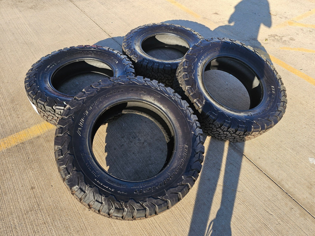 (4) 255/70/18 BFG KO2 A/T tires F-150 Sierra Tahoe Silverado NEW TAKE OFFS NEW Texas Truck Tire