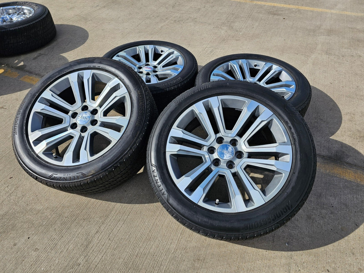 22" GMC Yukon DENALI OEM wheels rims 5822 tires Sierra Texas Truck Tire