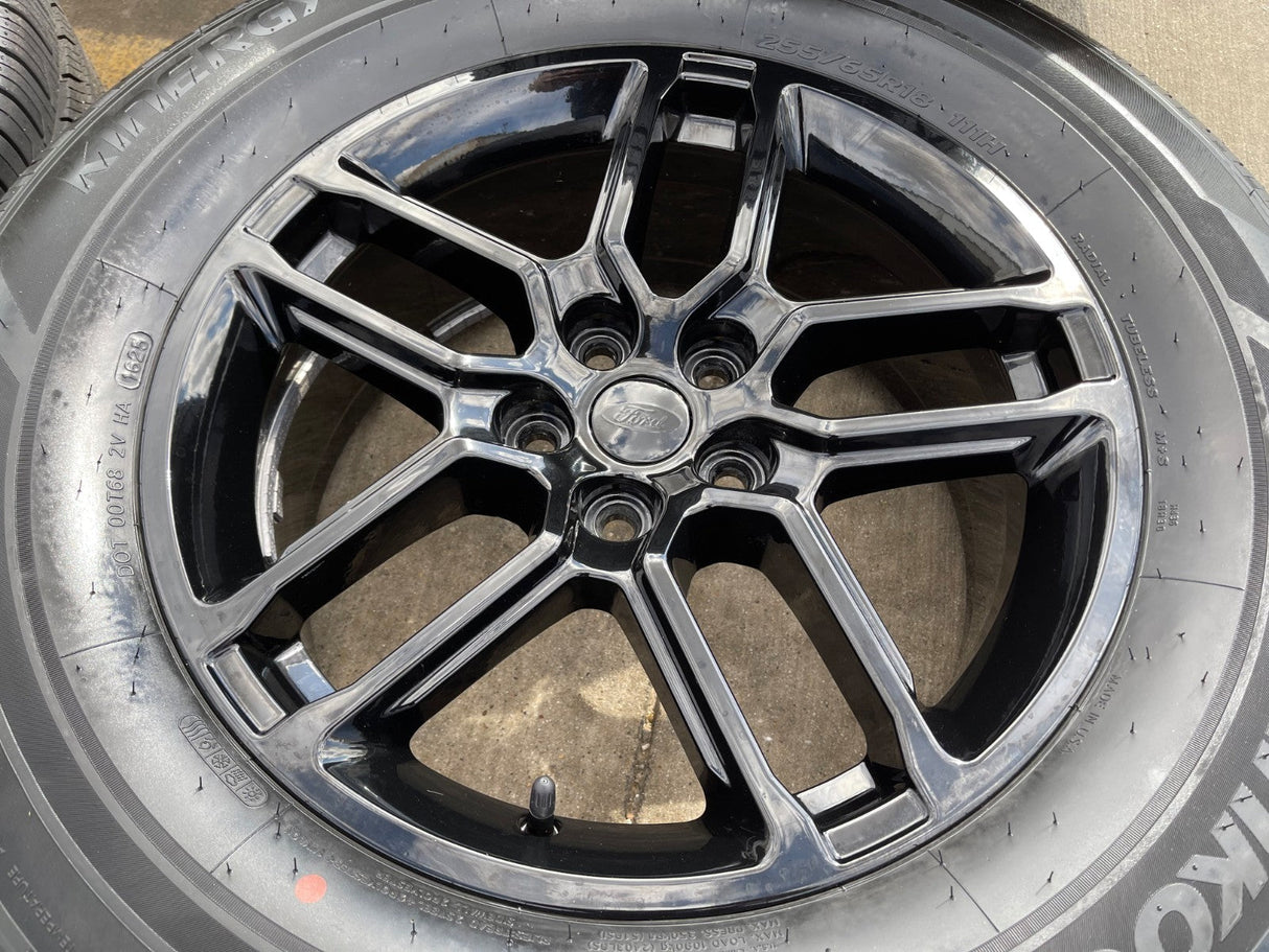 18" Ford Taurus Explorer OEM 10698 rims wheels black 2023 2024 2025 2026 HANKOOK Texas Truck Tire