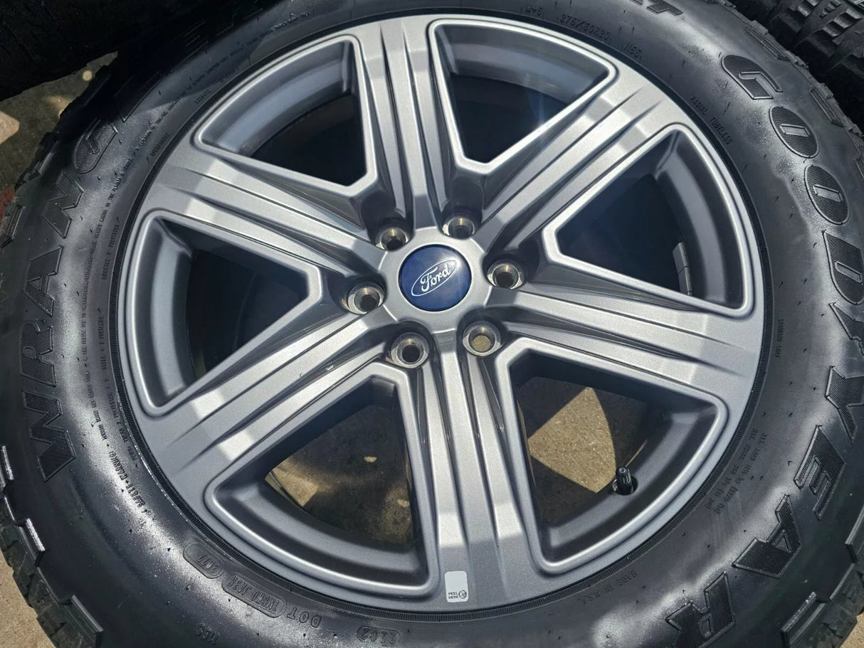 20" Ford F-150 FX-4 Expedition OEM 10172 wheels rims tires Texas Truck Tire