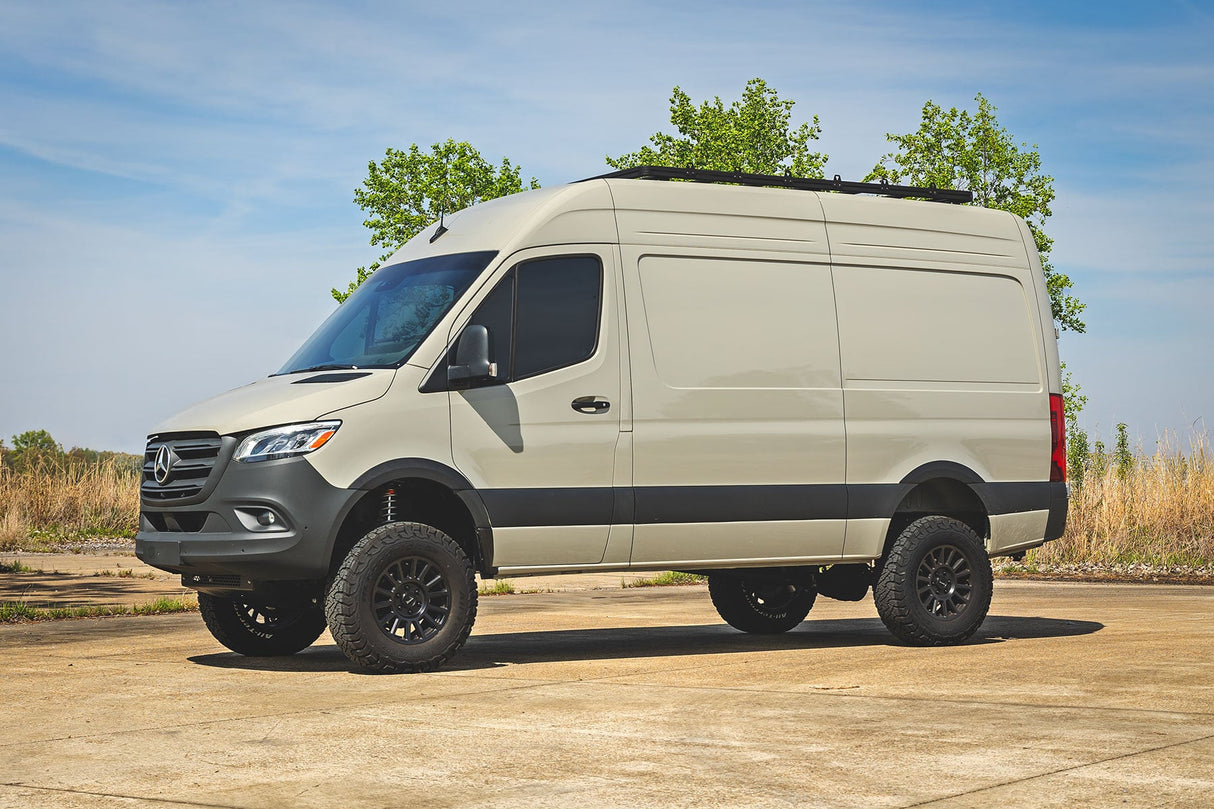 Rough Country Tire Clearance Kit for Mercedes-Benz Sprinter 2500/3500 (19-25)