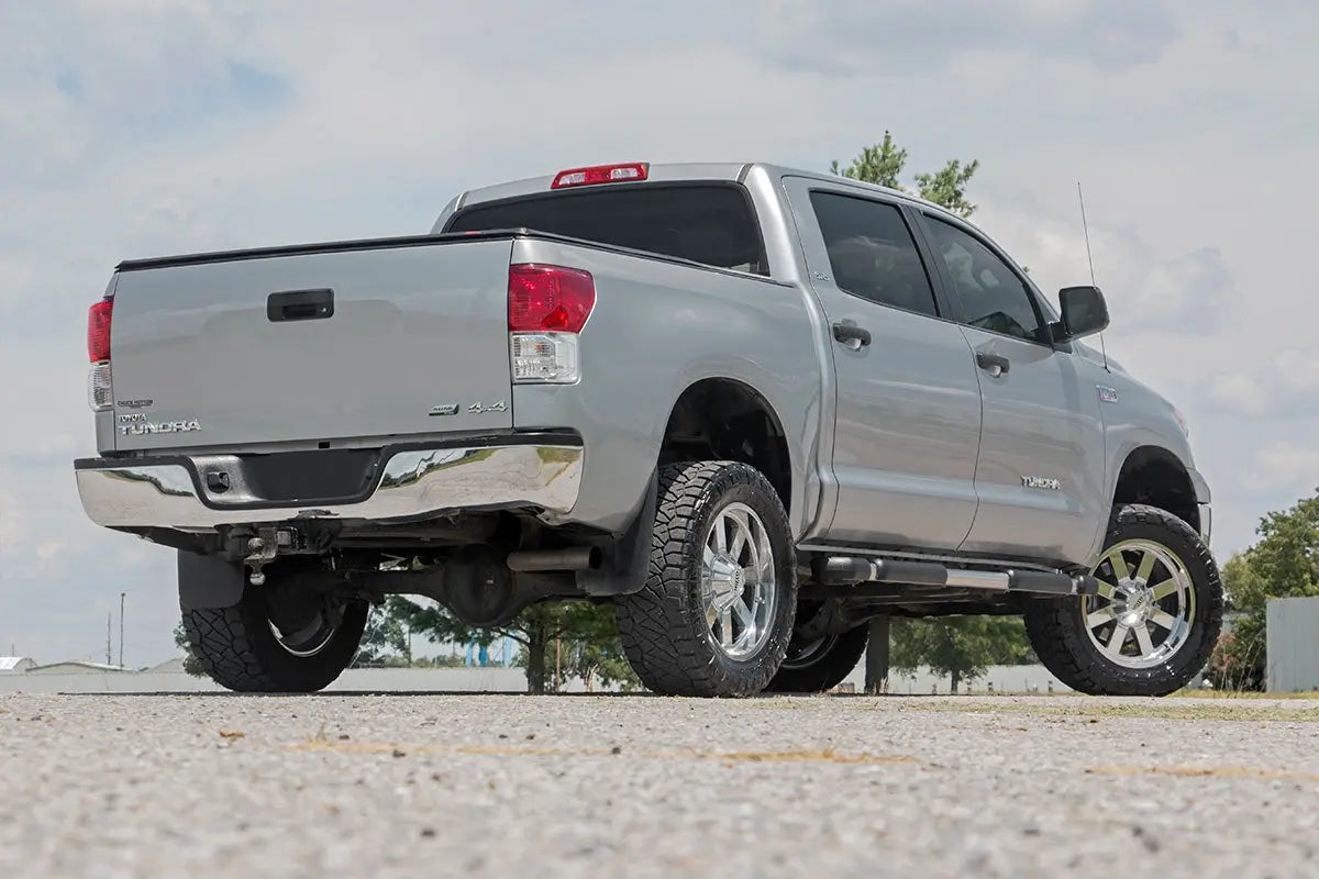 Rough Country 3.5 Inch Bolt-On Lift Kit Toyota Tundra 2WD/4WD 2007-2021 76830