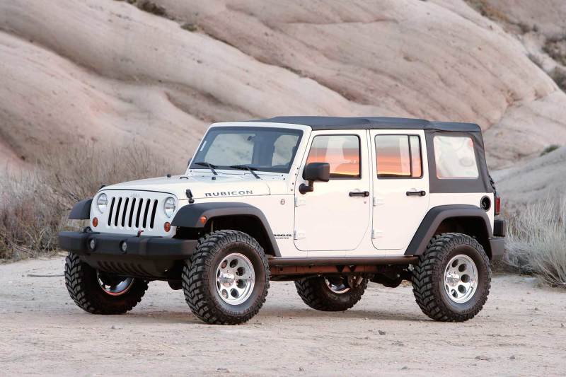 Système de base Fabtech 07-18 Jeep JK 4WD 3 pouces avec amortisseurs de performance