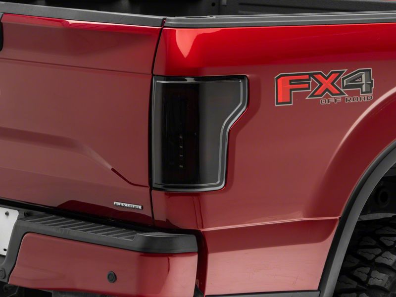 Feux arrière à LED Raxiom 15-17 Ford F-150 Axial Series - Boîtier noir (lentille fumée)