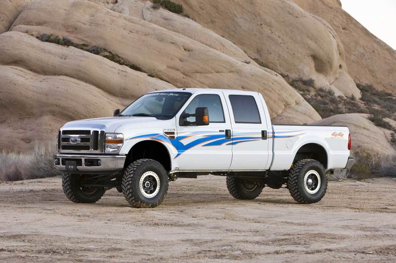 Système de base Fabtech 08-16 Ford F250 4WD 6 pouces avec Stealth