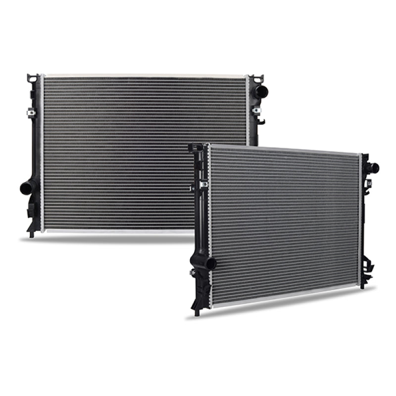 Radiateur de rechange pour Dodge Charger / Magnum 05-08 de Mishimoto avec refroidissement robuste - Plastique