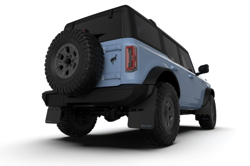 Garde-boue noir Rally Armor 21-22 Ford Bronco (Steel Bmpr - NO Rptr/Sprt - NO RR/RB) avec logo noir métallisé