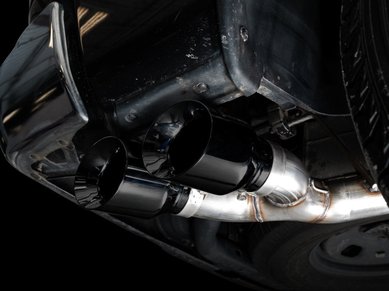 AWE Tuning 09-18 RAM 1500 5.7L (sans découpe) 0FG Échappement Cat-Back à sortie latérale unique - Embouts Diamond Blk