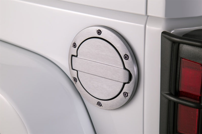 Trappe à carburant 2/4 portes pour Jeep Wrangler JK 2007-2017 d'AMP Research - Brossé