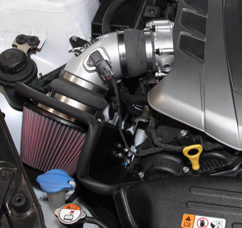 Kit d'admission hautes performances K&N 2013 Hyundai Genesis Coupé 3,8 L V6 Typhoon