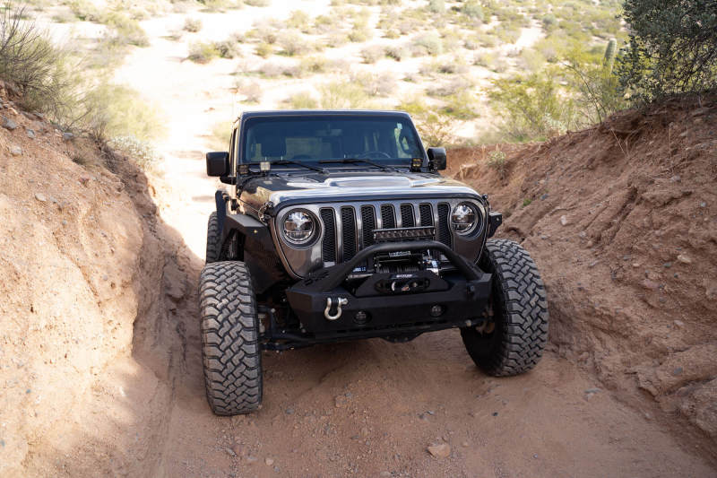 Support de barre lumineuse de capot DV8 Offroad 18-22 Jeep Gladiator JT