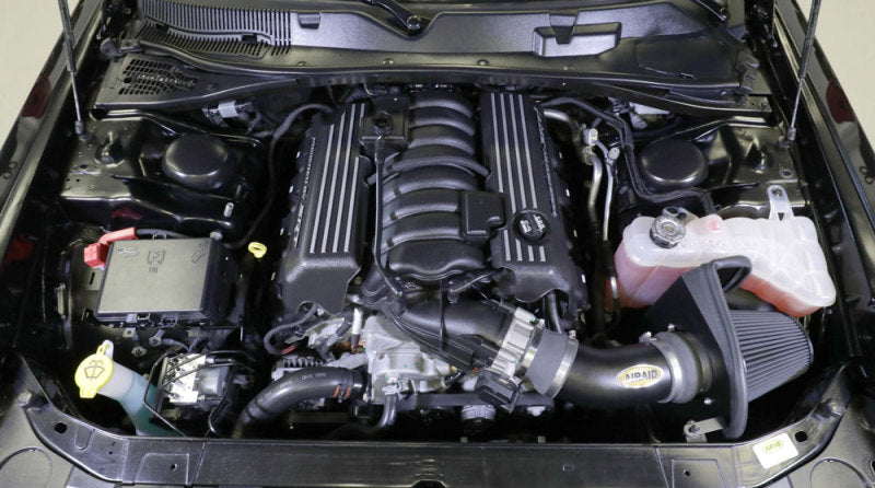 Kit d'admission d'air froid Airaid 11-18 Dodge Challenger V8-6.4LF/I