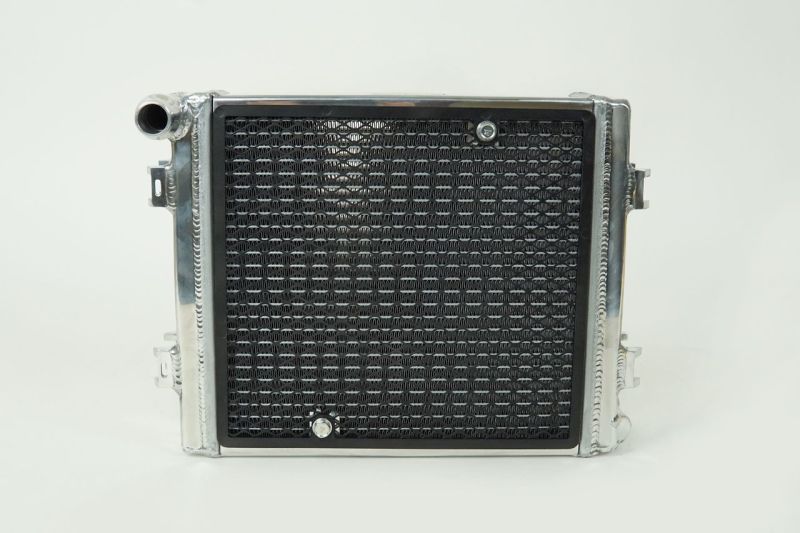 Radiateur auxiliaire CSF 2015+ Mercedes Benz C63 AMG (W205) - Certaines applications nécessitent une quantité de 2