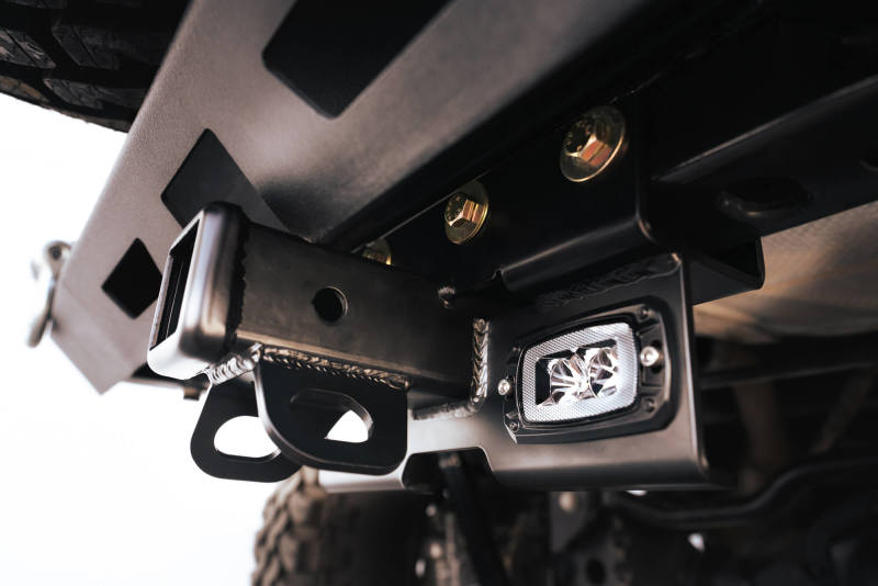 Attelage boulonné DV8 Offroad 07-21 Jeep Wrangler (JK/JL) avec feux