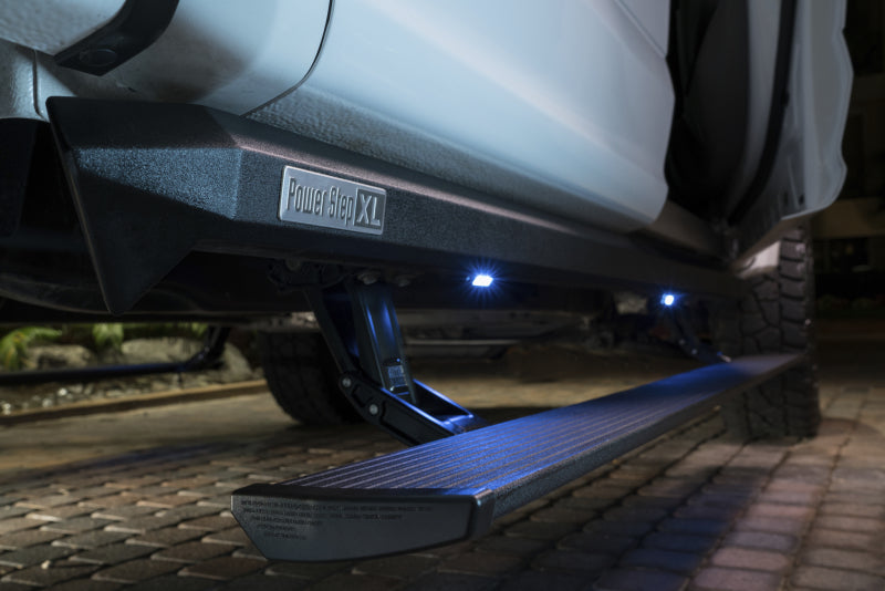 AMP Research 2020 Ford F250/350/450 SuperCrew Cab PowerStep XL - Noir